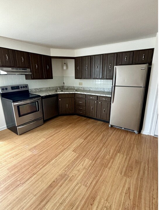 Foto principal - 110 Losson Rd
