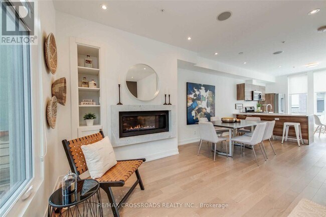 Photo du bâtiment - 12 Vince Ave