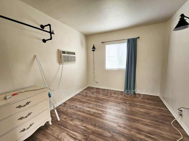 Foto del edificio - 8787 Washington Ave