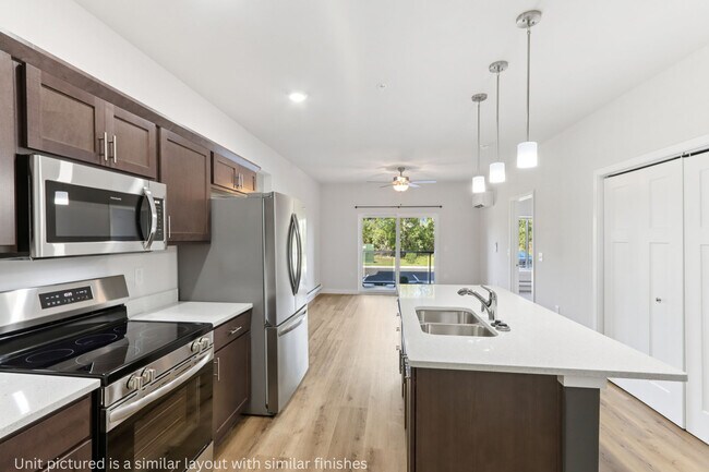 Foto del edificio - The Residences at Jamestown Quarry