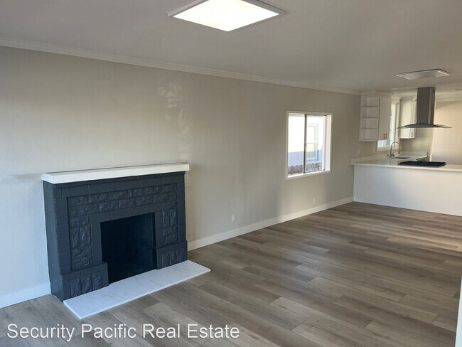 Building Photo - 3 br, 2 bath House - 1750 68th Ave.