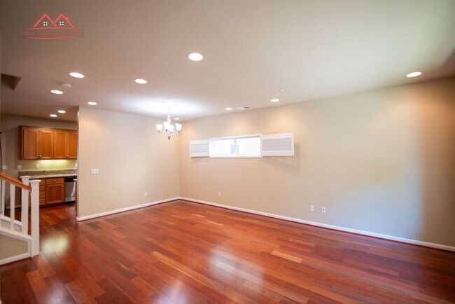 Foto del edificio - 832 Cherry Orchard Pl