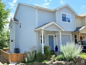 Building Photo - 114 McCully Ln