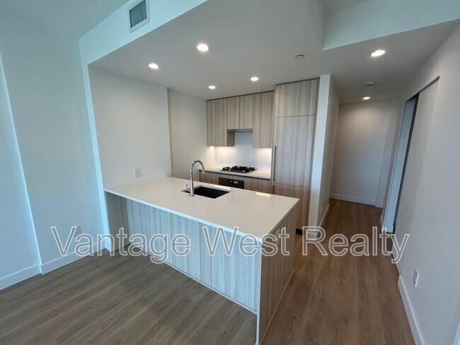 Photo du bâtiment - 1626 Water St