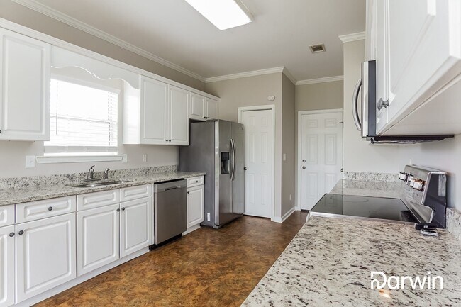 Foto del edificio - 700 Waterford Ln