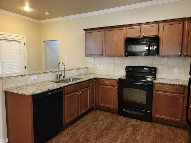 Foto del edificio - 3/2/2 in Foxridge ~ Cooper Schools