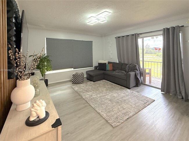 Foto del edificio - 4160 Inverrary Dr