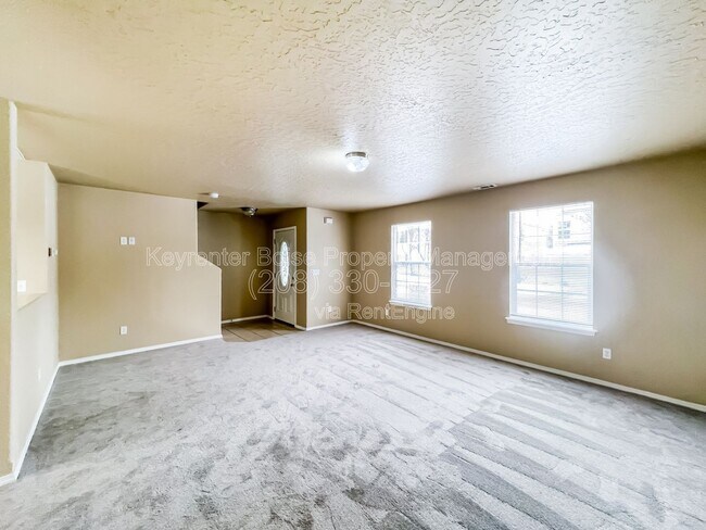 Foto del edificio - 6523 S Covewood Way