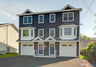 Building Photo - 44 Mettler St