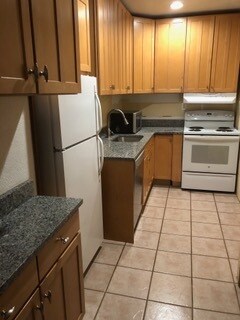 Cocina - 5224 Rim Rock Ln