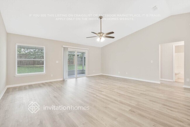 Foto del edificio - 390 Turtle Dove Dr