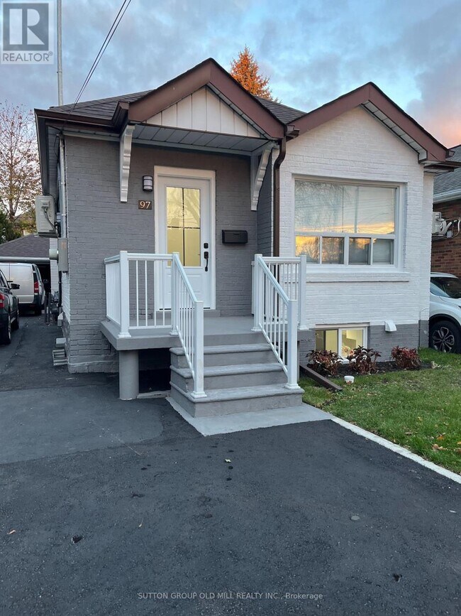 Photo du bâtiment - MAIN FLOOR - 97 TWELFTH STREET