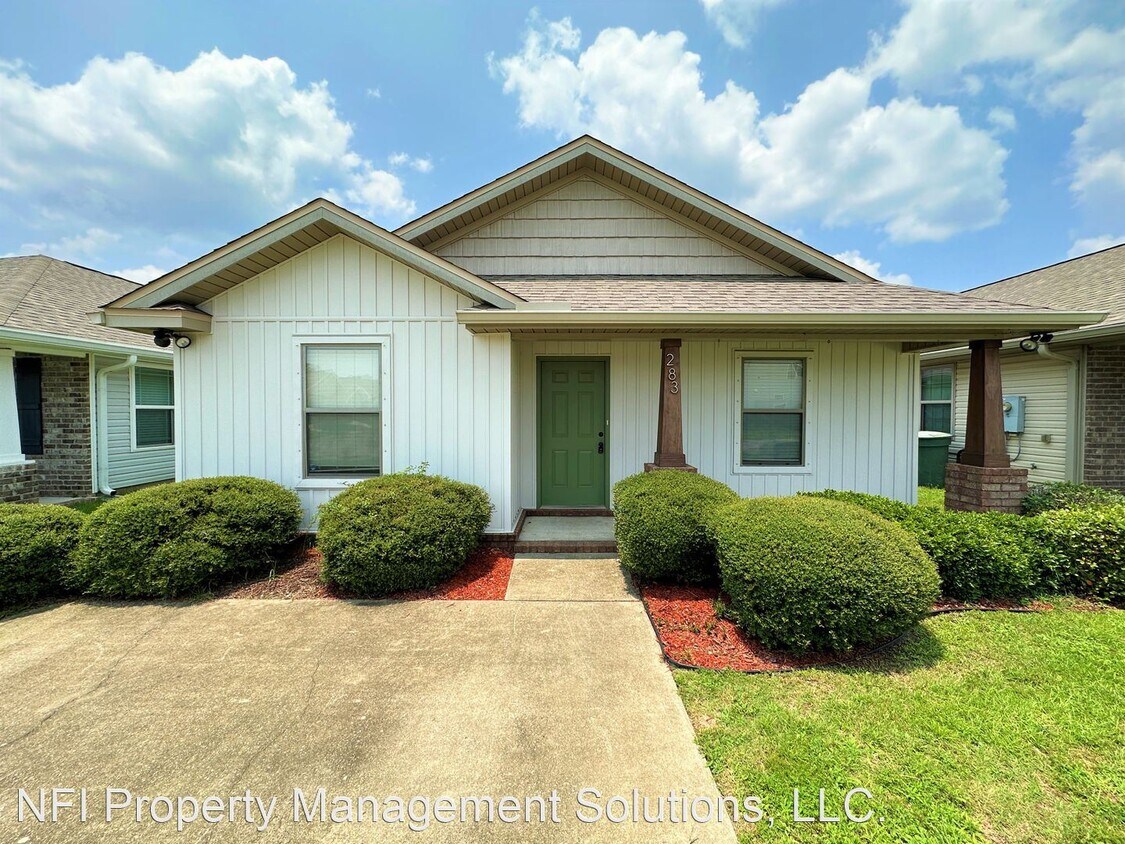 Primary Photo - 3 br, 2 bath House - 283 Cottage View Dr.