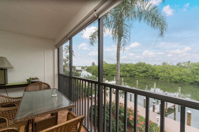 Foto del edificio - 950 Palm Ave