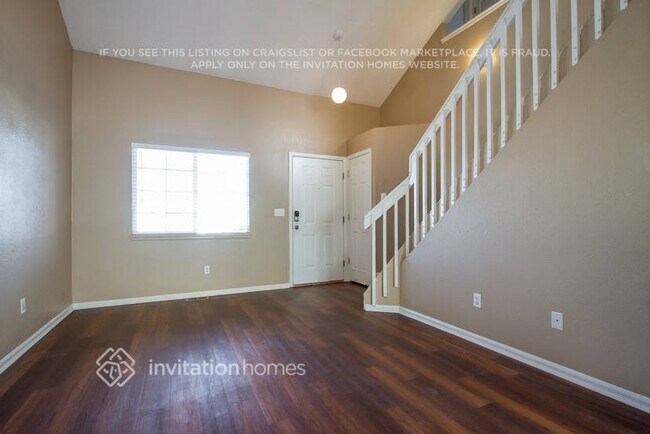Foto del edificio - 14922 E 50th Dr