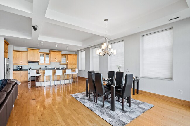 Foto del edificio - 1313 N Franklin Pl