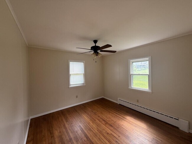 Foto del edificio - 891 N 4th St