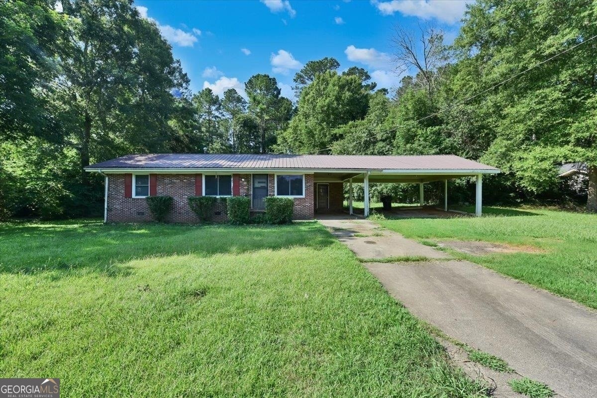 116 E Wade St, Oxford, GA 30054 House Rental in Oxford, GA