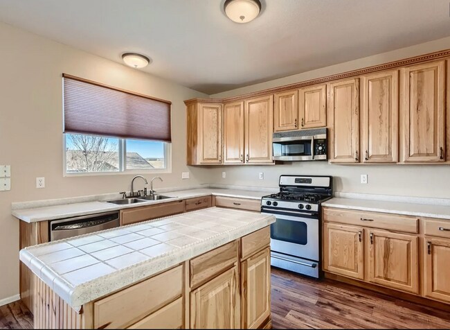 Building Photo - 11884 Swansea Dr
