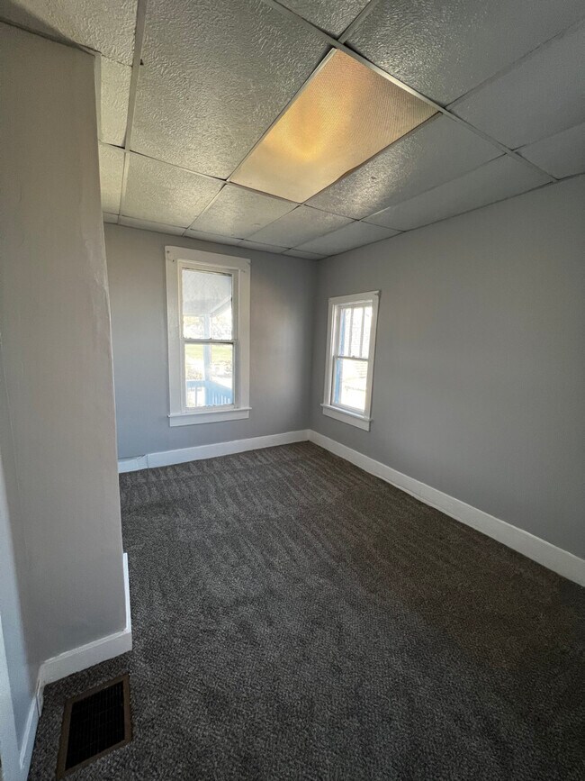 15 N Tremont St, Kansas City, KS 66101 House Rental in Kansas City