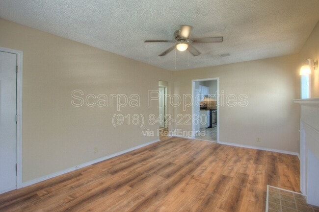 Foto del edificio - 230 E Zion St