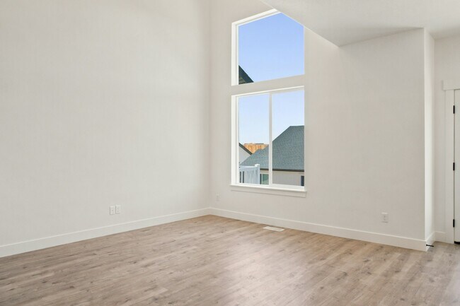 Building Photo - 4752 Heartwood Rd
