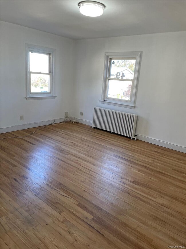 Foto del edificio - 49 Central Ave