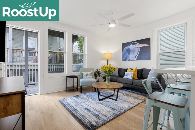 Foto principal - Furnished Bedroom with Private Bath in South Boston