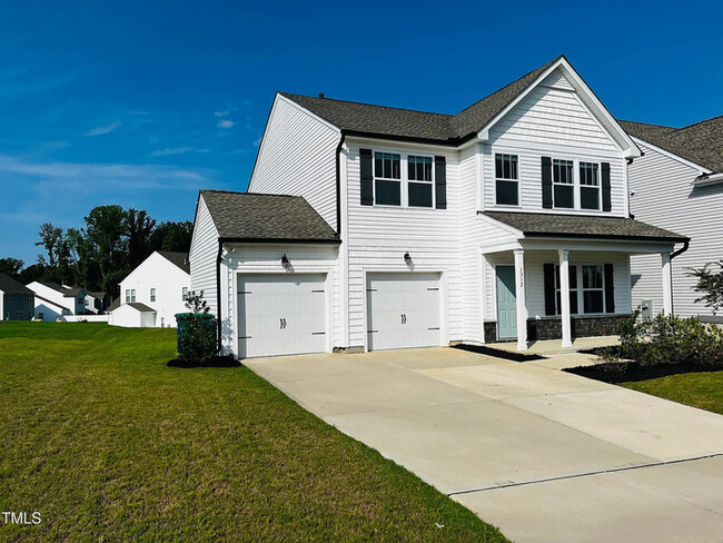 Foto del edificio - Like-New Home Near Downtown Fuquay with Mo...