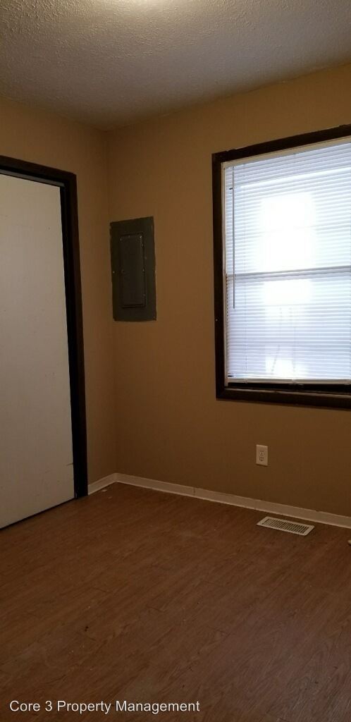 Foto del edificio - 606 N Mason St