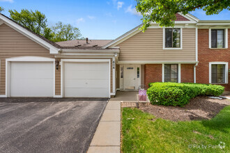 Building Photo - 404 Sandalwood Ln