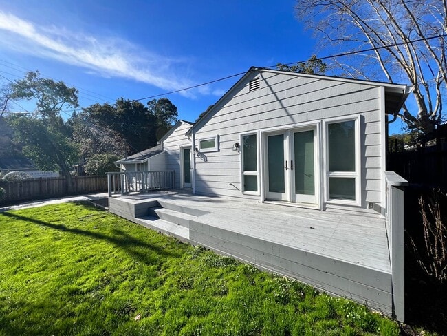 Photo - WONDERFUL TWO BEDROM TWO BATH UPDATED HOME IN SUN VALLEY