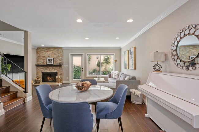Living Room & Dining Area - 8341 Grenoble St