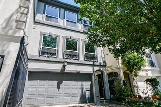 Building Photo - 1807 Elmen St