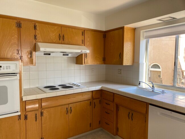 Kitchen Southeast View - 1263 Cherry St