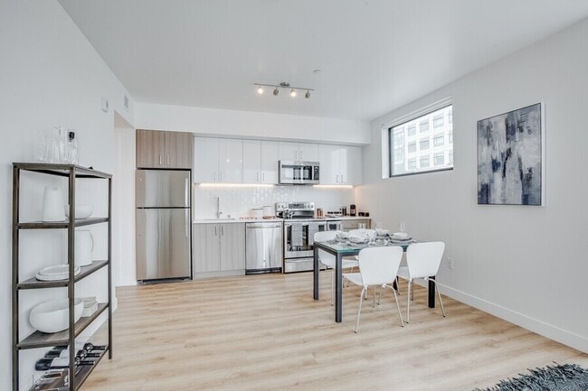 Building Photo - 601 Tennessee St