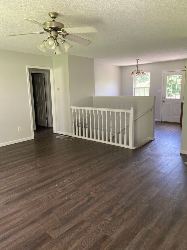 Building Photo - Coming Soon in Grayson Valley!