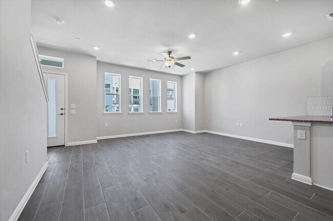 Building Photo - 9015 Cattle Baron Path