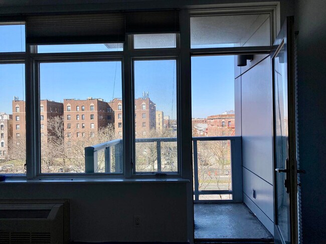 Building Photo - 601 Ocean Pkwy