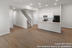 Foto del edificio - 161 Nespral Dr
