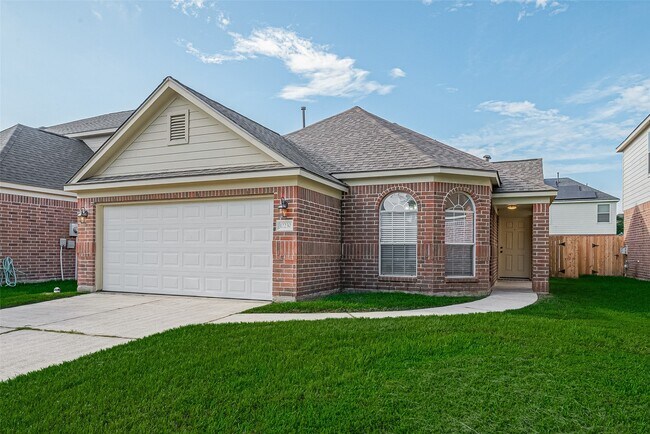 Foto del edificio - 12230 Hawthorne Hill Cir