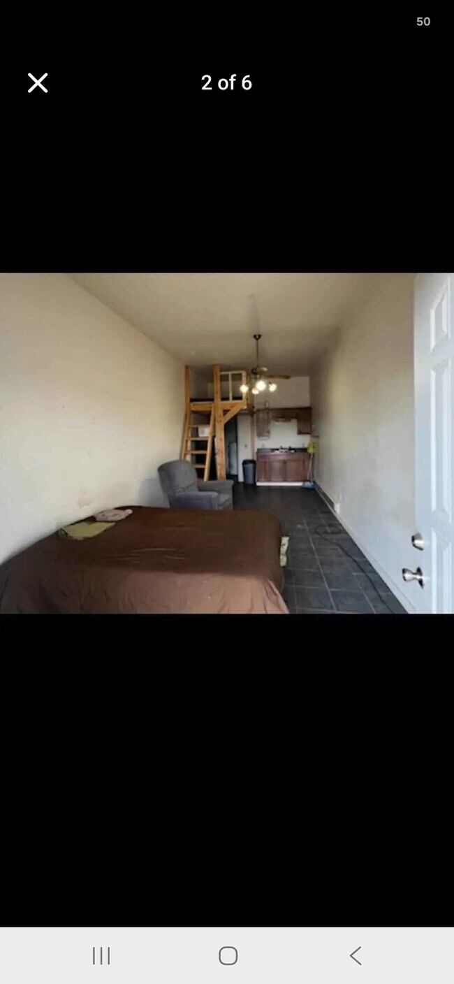 Foto del edificio - 403 Meadow Dr
