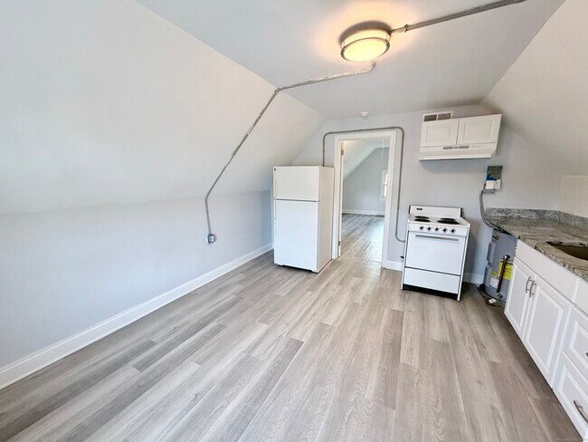 Foto del edificio - 35 Hillside Ave