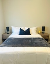 Building Photo - 3410 Chamoune Ave