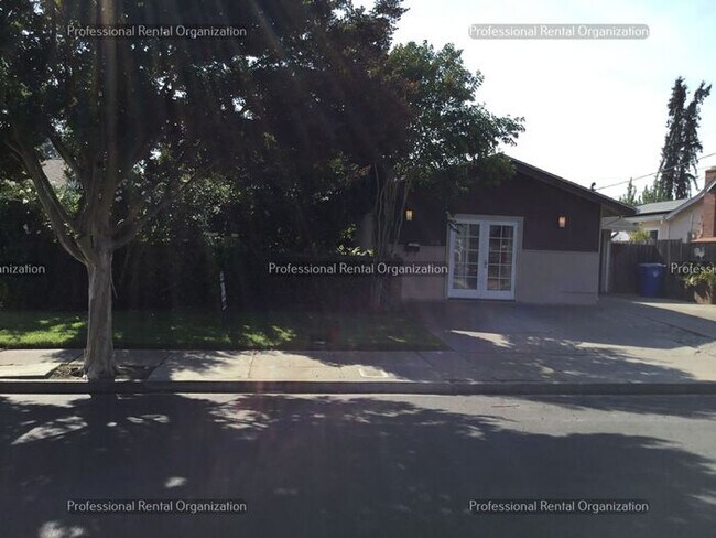 Foto del edificio - All Life's pleasures all in one house