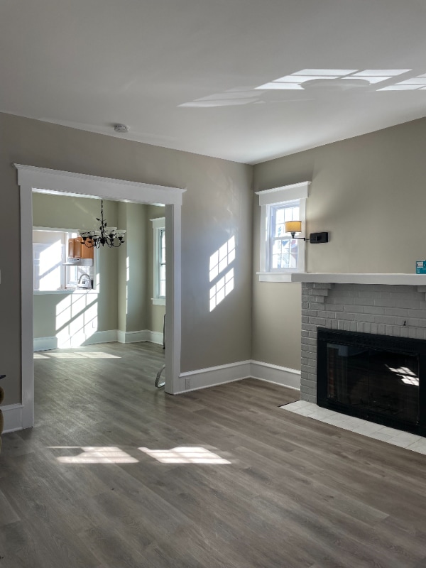 Primary Photo - 2142 42nd St