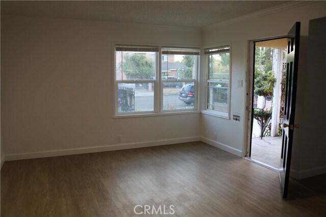 Foto del edificio - 1007 W Richland Ave