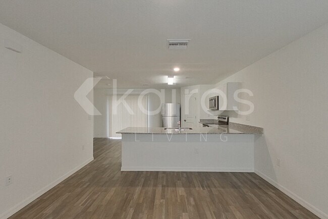 Foto del edificio - 12378 Paramount Dr S