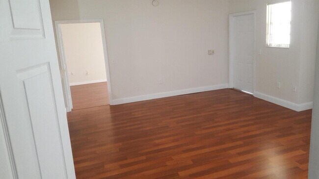 Foto del edificio - 1506 Belmont Ln