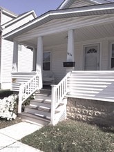 Building Photo - 1834 Parkway